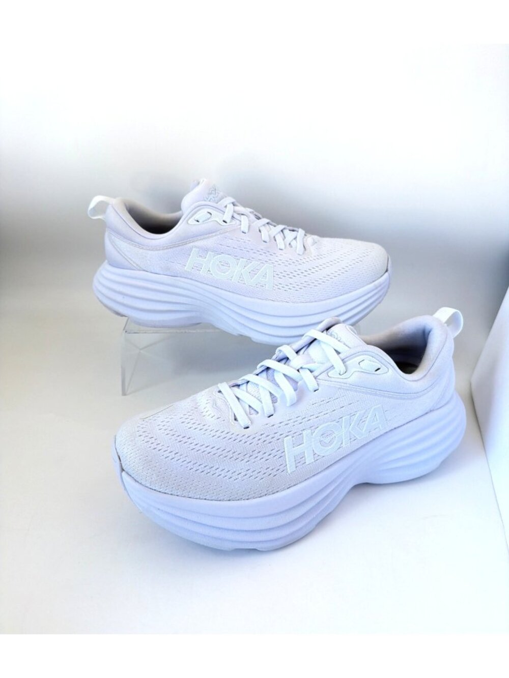 Hoka One One Bondi 8 White Sneakers Women Size 7B
